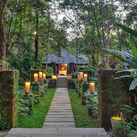 Hotel Club Mahindra Madikeri, Coorg Esterno foto