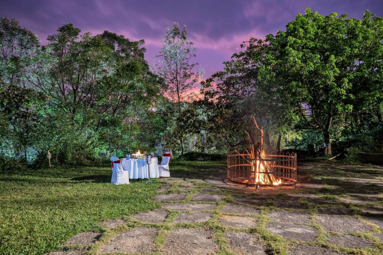 Hotel Club Mahindra Madikeri, Coorg Esterno foto