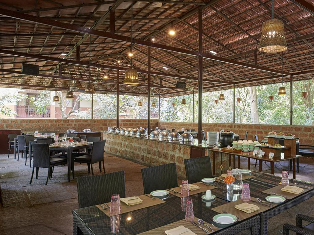 Hotel Club Mahindra Madikeri, Coorg Esterno foto